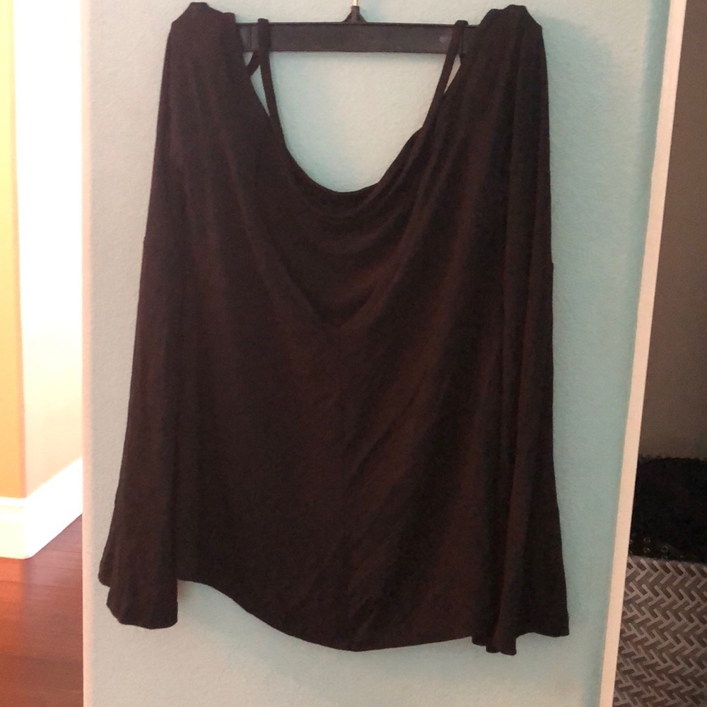 Black flared sleeve long sleeve with criss cross